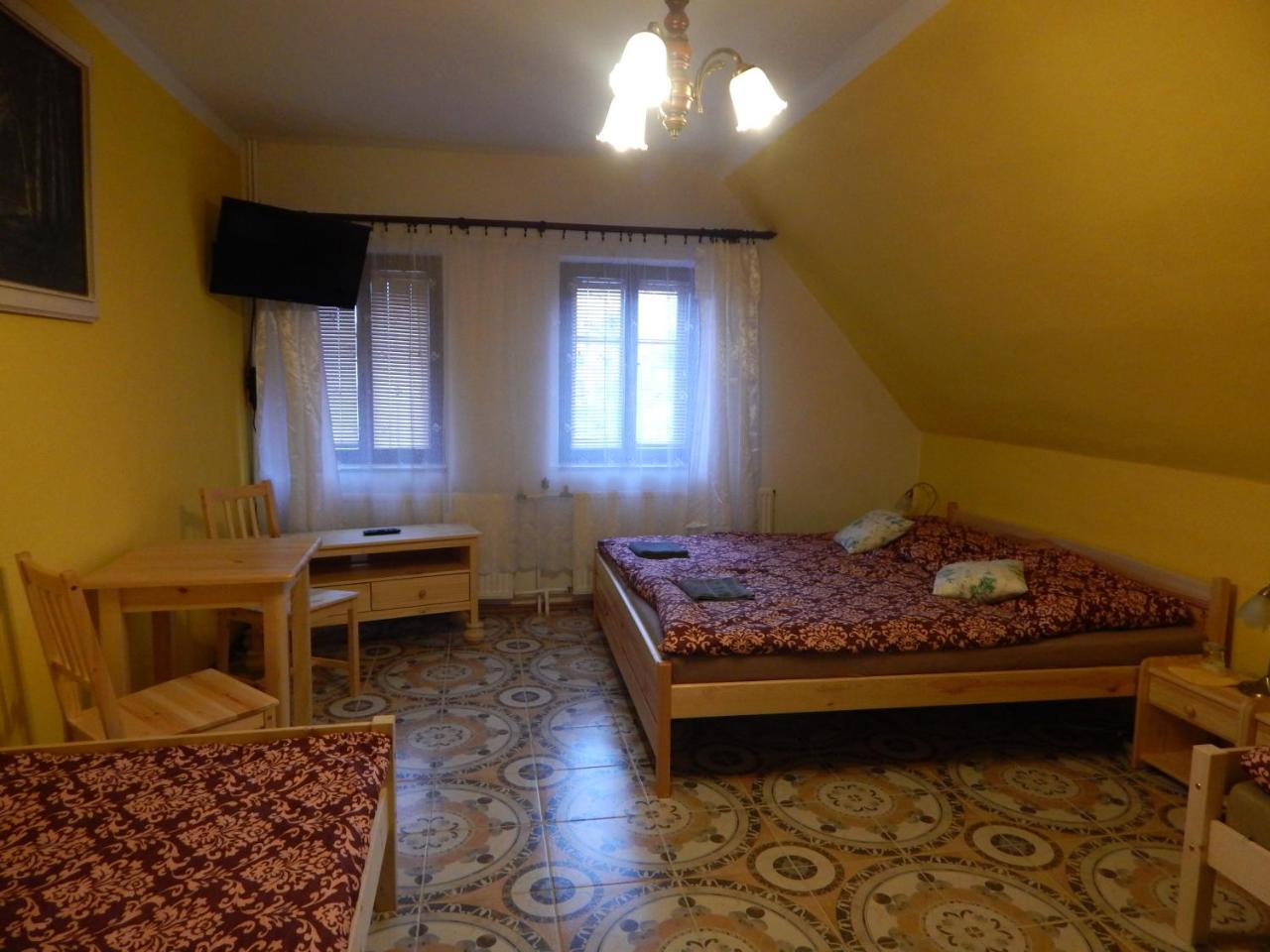 Penzion Dřevěnka Osecna Esterno foto