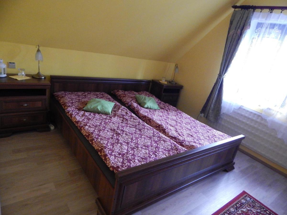 Penzion Dřevěnka Osecna Esterno foto